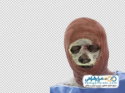 تصویر دوربری مرد با صورت سوخته بانداژ شده
