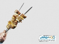 تصویر بدون پس زمینه سیخ برش های گوشت با لیمو و پیاز
